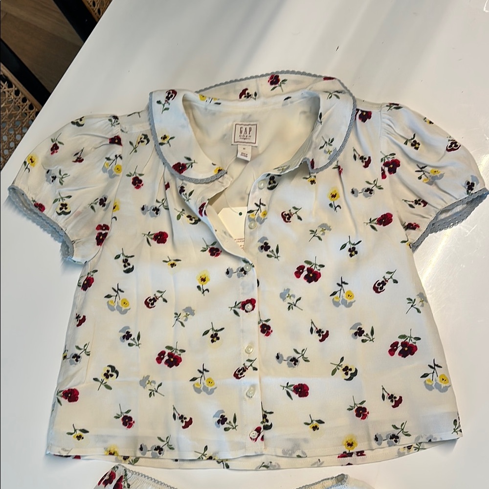 Floral Print Women's Blouse and skirt
